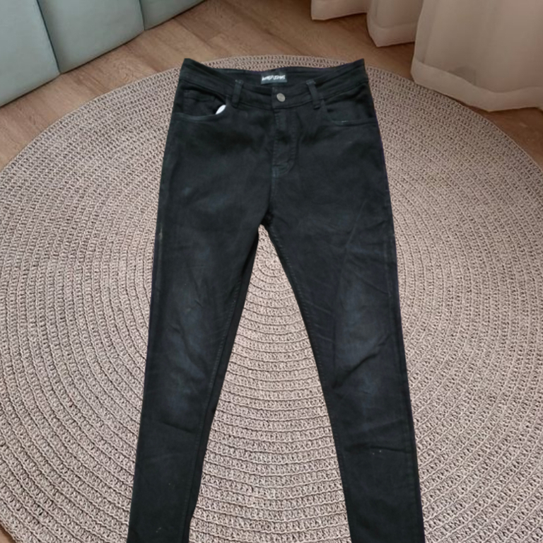 Celana Jeans Hitam Weird Jeans Pria || Preloved