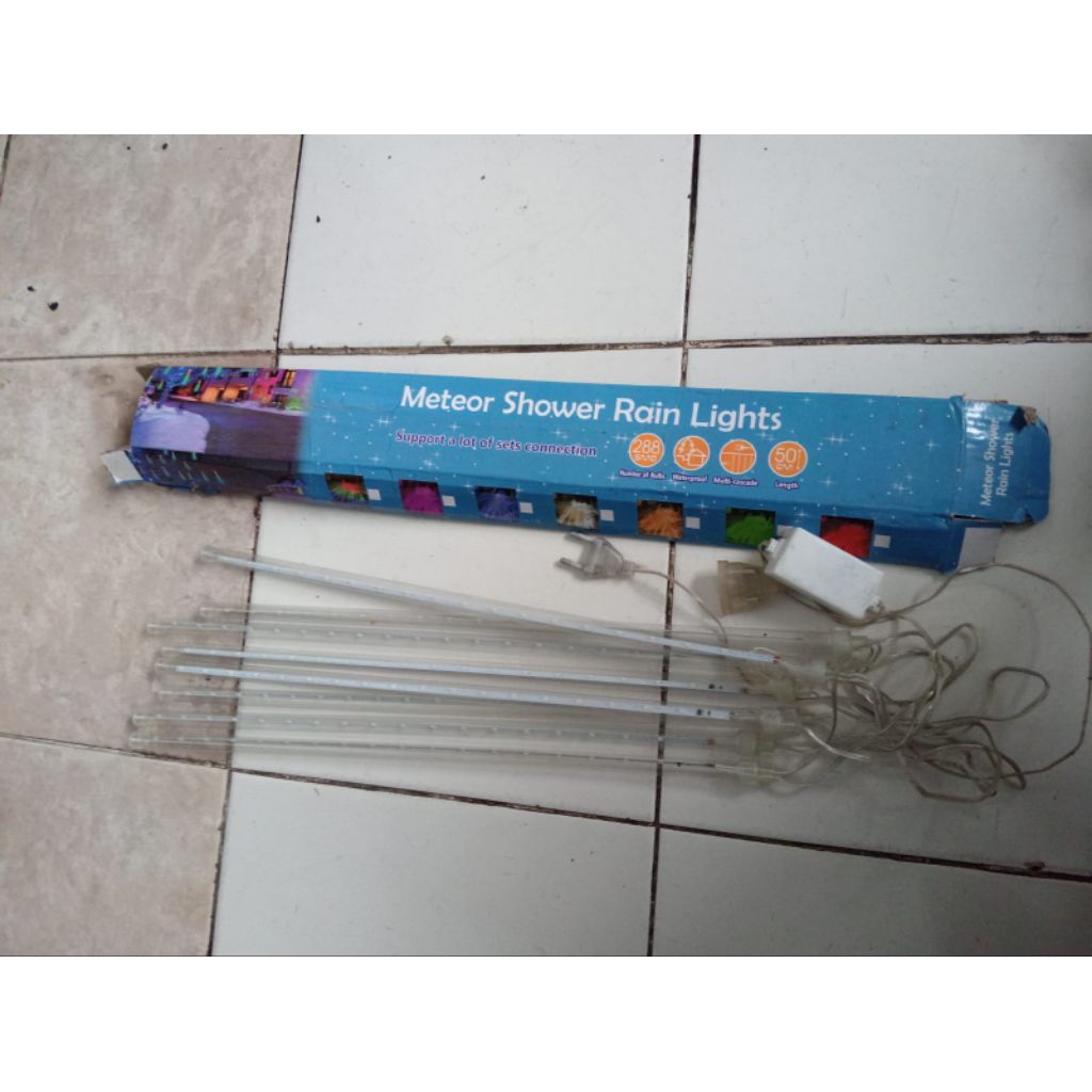 Lampu hias LED meteor