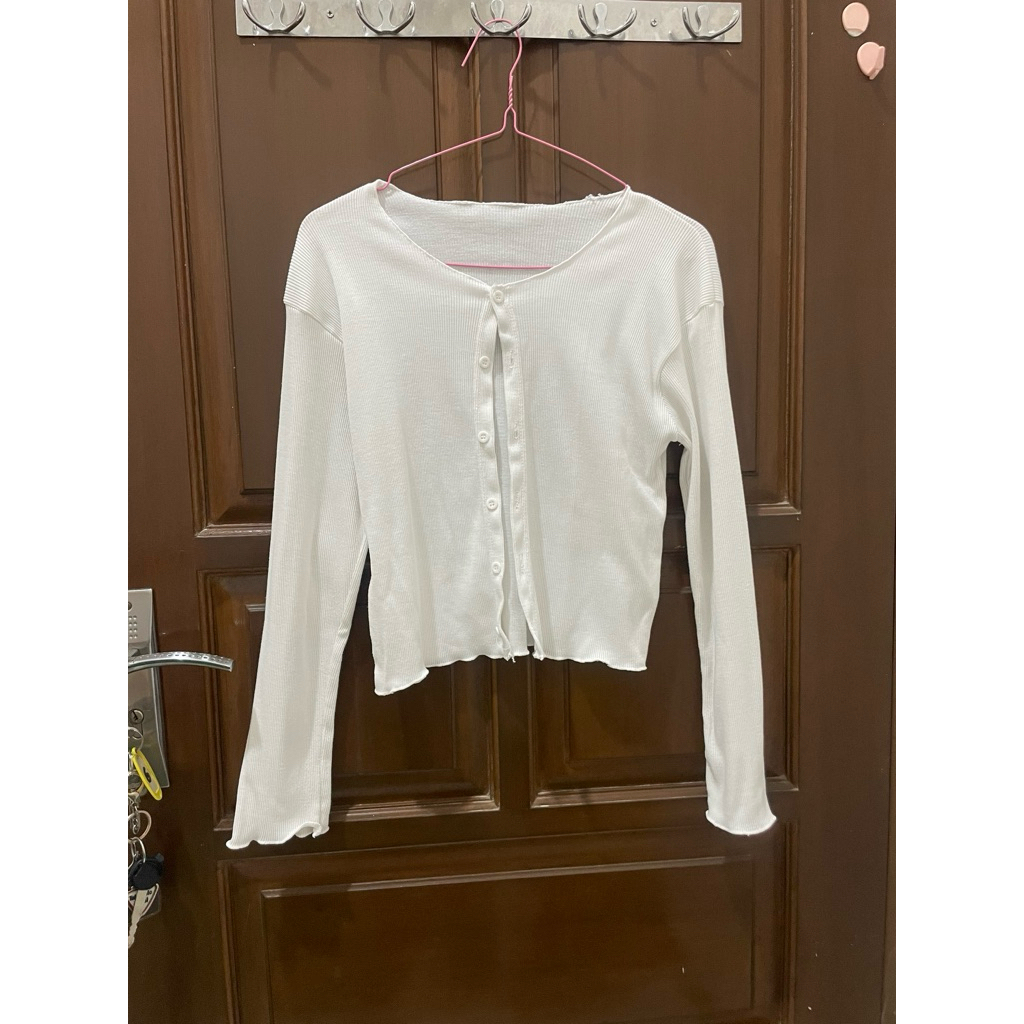 cardigan crop putih