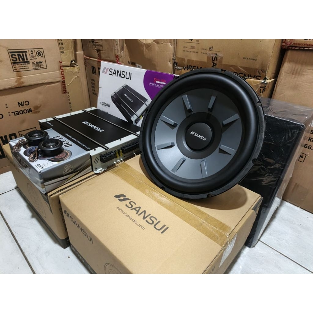 Paket audio mobil Sansui