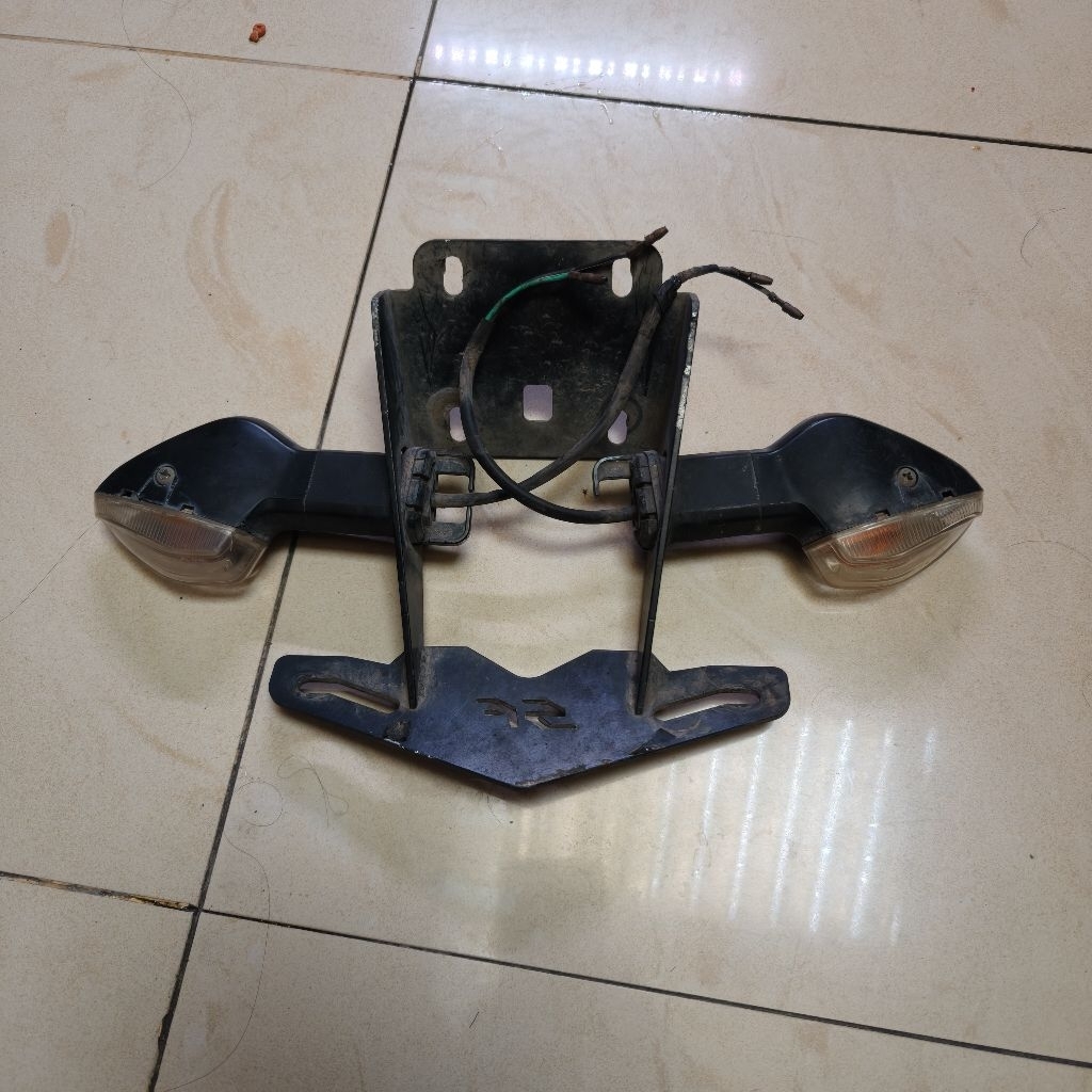 Tail SF Suzuki GSX R150 Tidy R 150 Fender S 150R TailTidy Sein Belakang Spakbor Second Bekas Seken