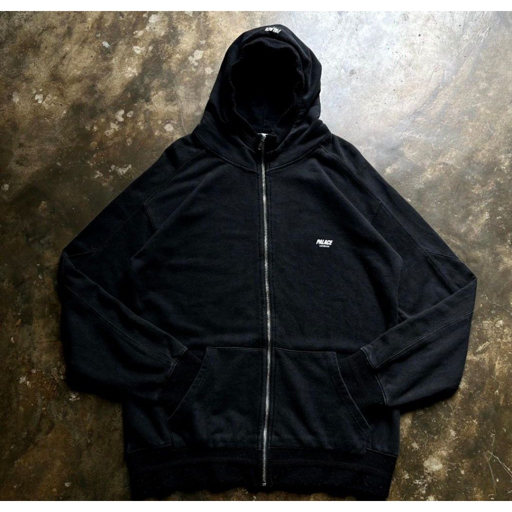 PALACE LONDON SKATEBOARD ZIP UP BLACK ON BLACK JACKET