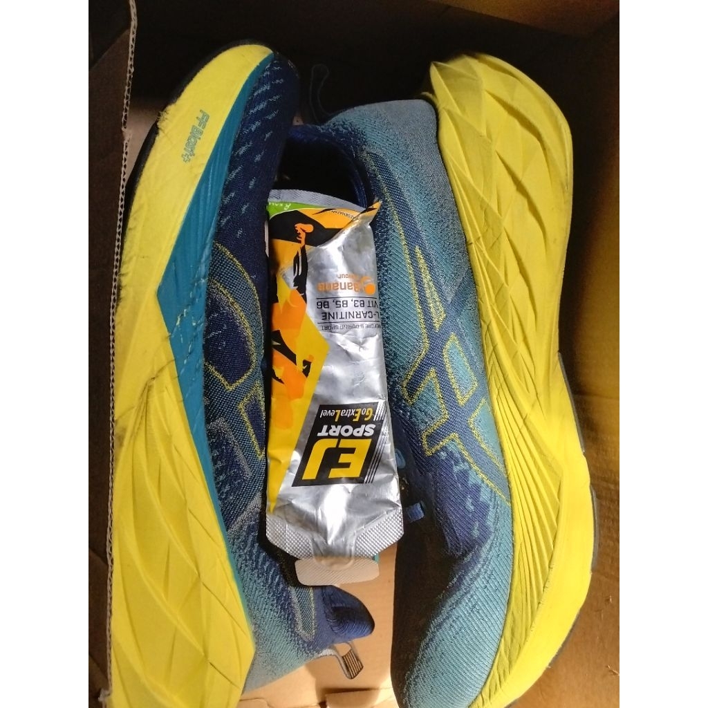 Asics Novablast 4 Original Size 42