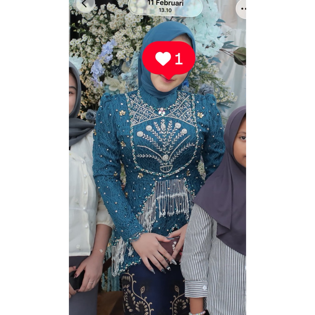 kebaya payet warna emerald blue