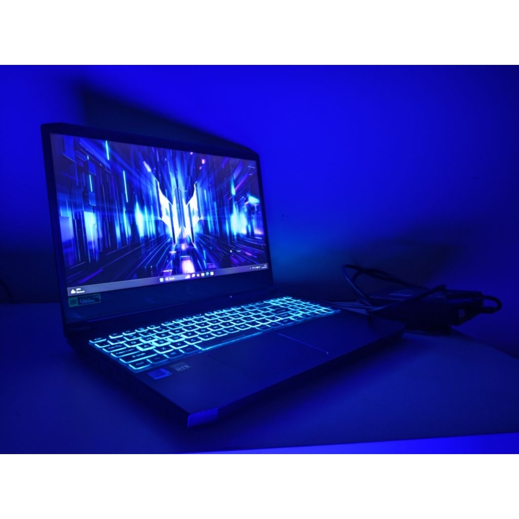 Acer Predator 300 32/512 I7 11800H RTX 3060 QHD 165Hz 100% Dcip3 PH315-54 Siap Pakai