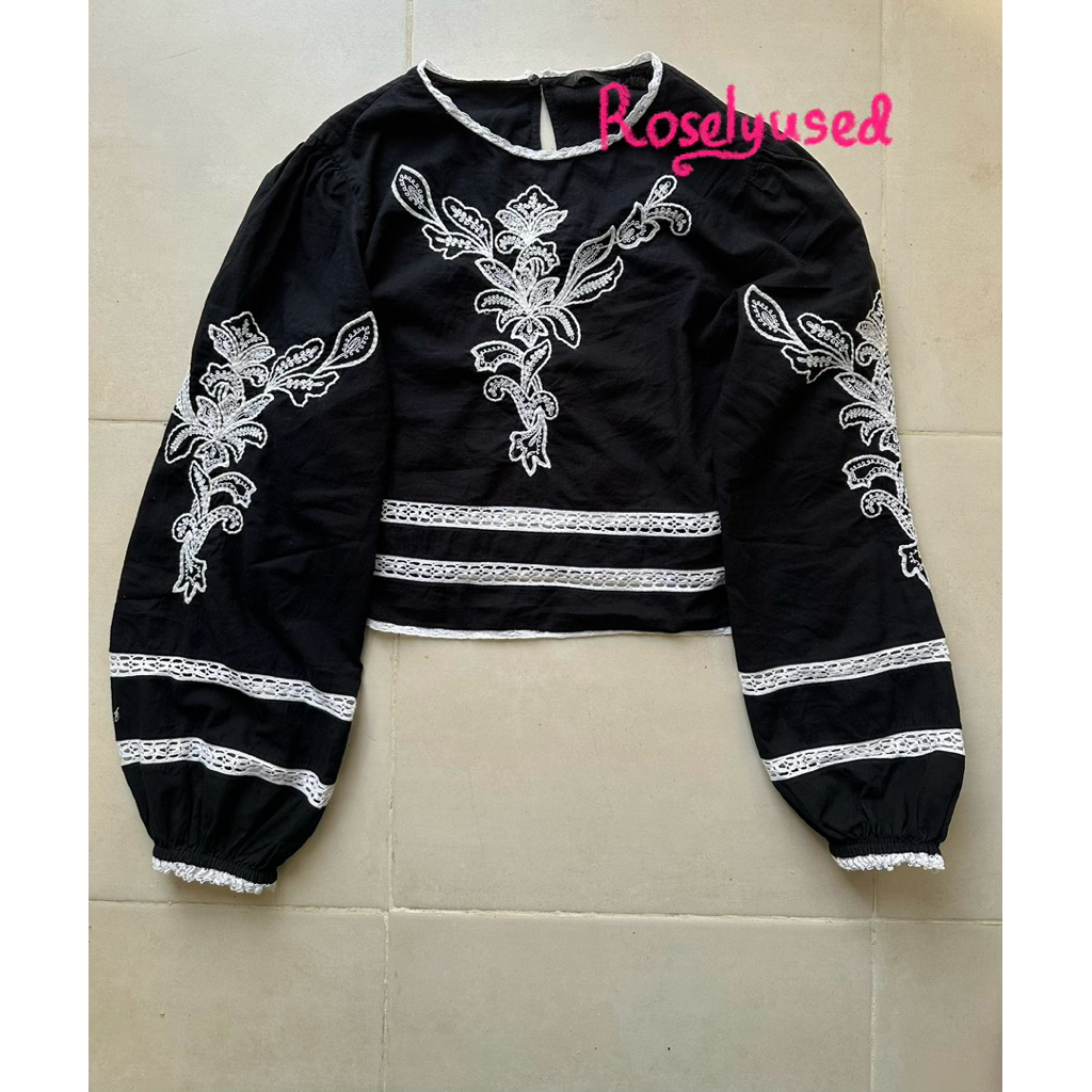 Preloved Zara Blouse Embroidery