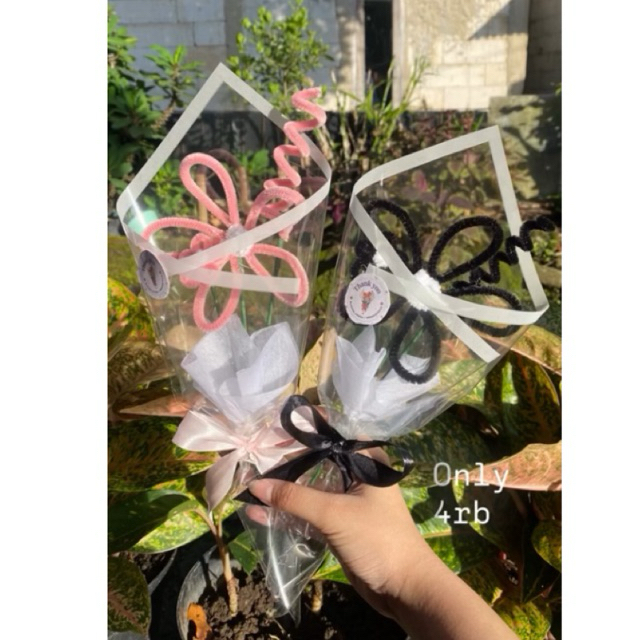 Buket mini / mini kawat bulu / buket kecil / buket graduation / buket for gift