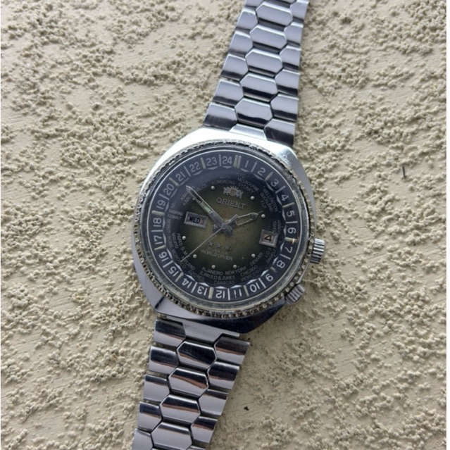 Arloji jam tangan Orient Worldtime Diver Green Dial Second Preloved