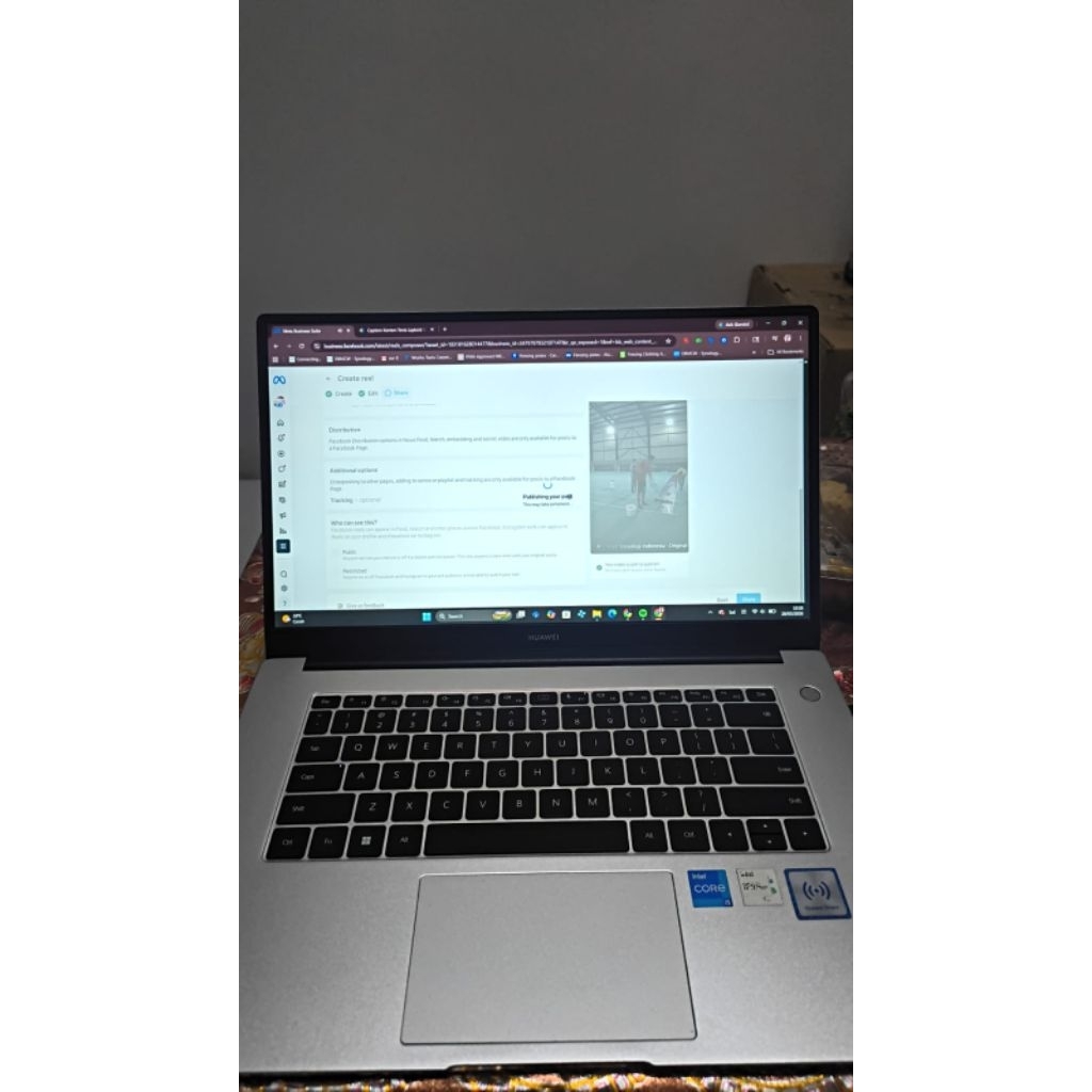 LAPTOP HUAWEI MATEBOOK D15 CORE I5 GEN 11 RAM 8GB SSD 512 INTEL IRISH MULUS