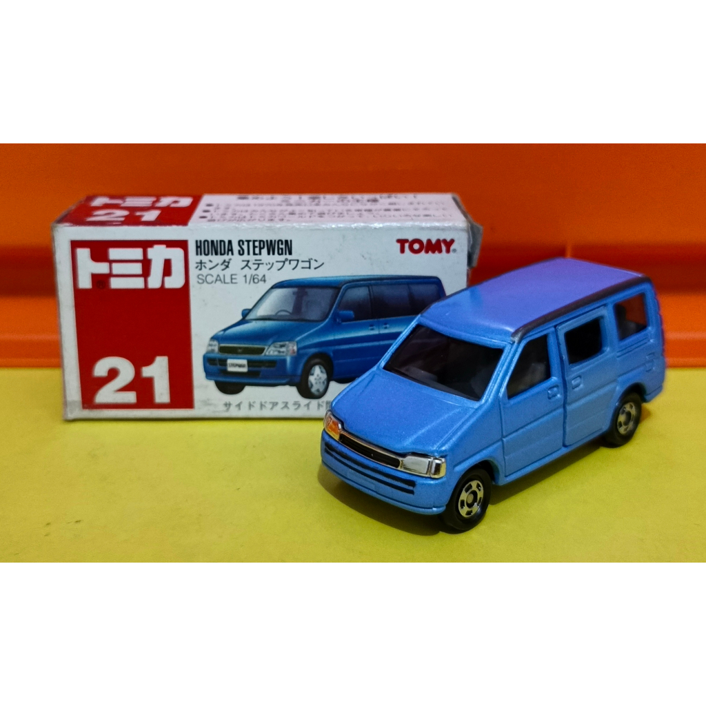 Tomica Tomy Merah 21 Honda Stepwgn
