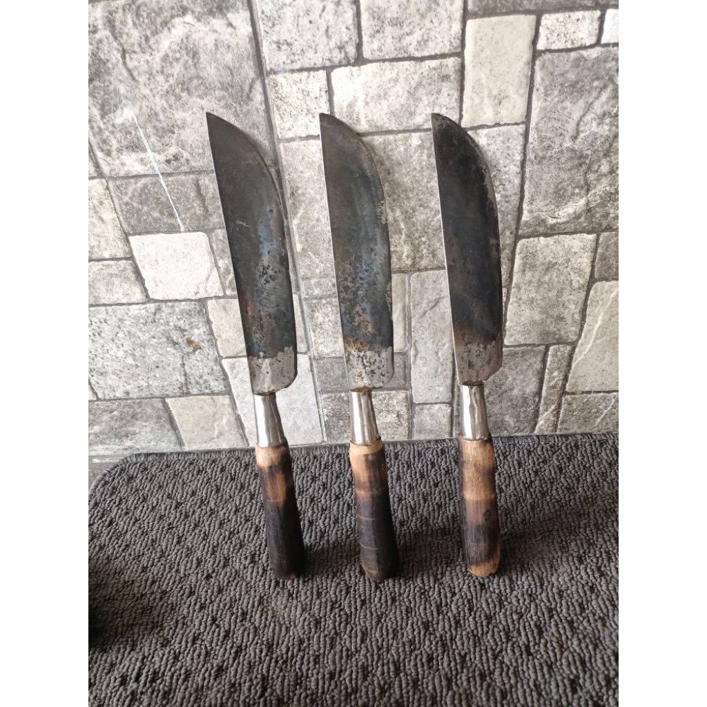 Pisau Poleng Kulit Bahan Bar Senso