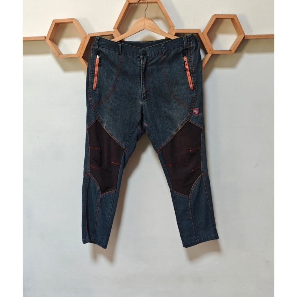 CELANA BLACKYAK JEANS PRIA SIZE 35