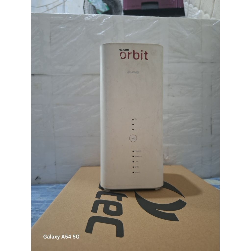 Modem Wifi Huawei CPE Model B818-263