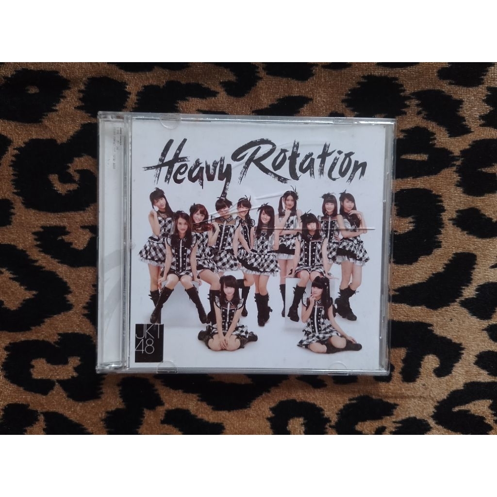 CD JKT48 Heavy Rotation Album White Series