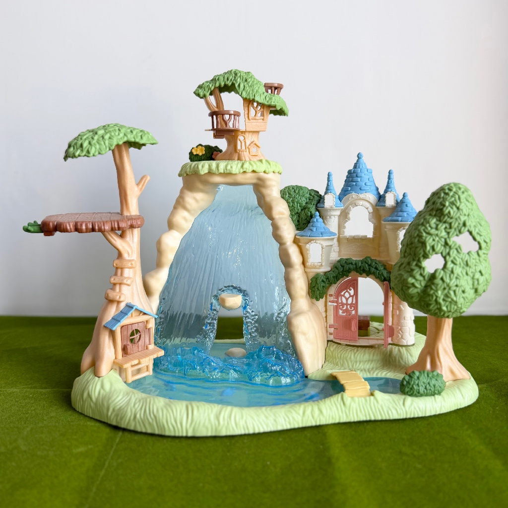 Sylvanian Families Castle, Waterfall, Carousell, Primrose Park - tags aksesoris hijab ciput pin pent