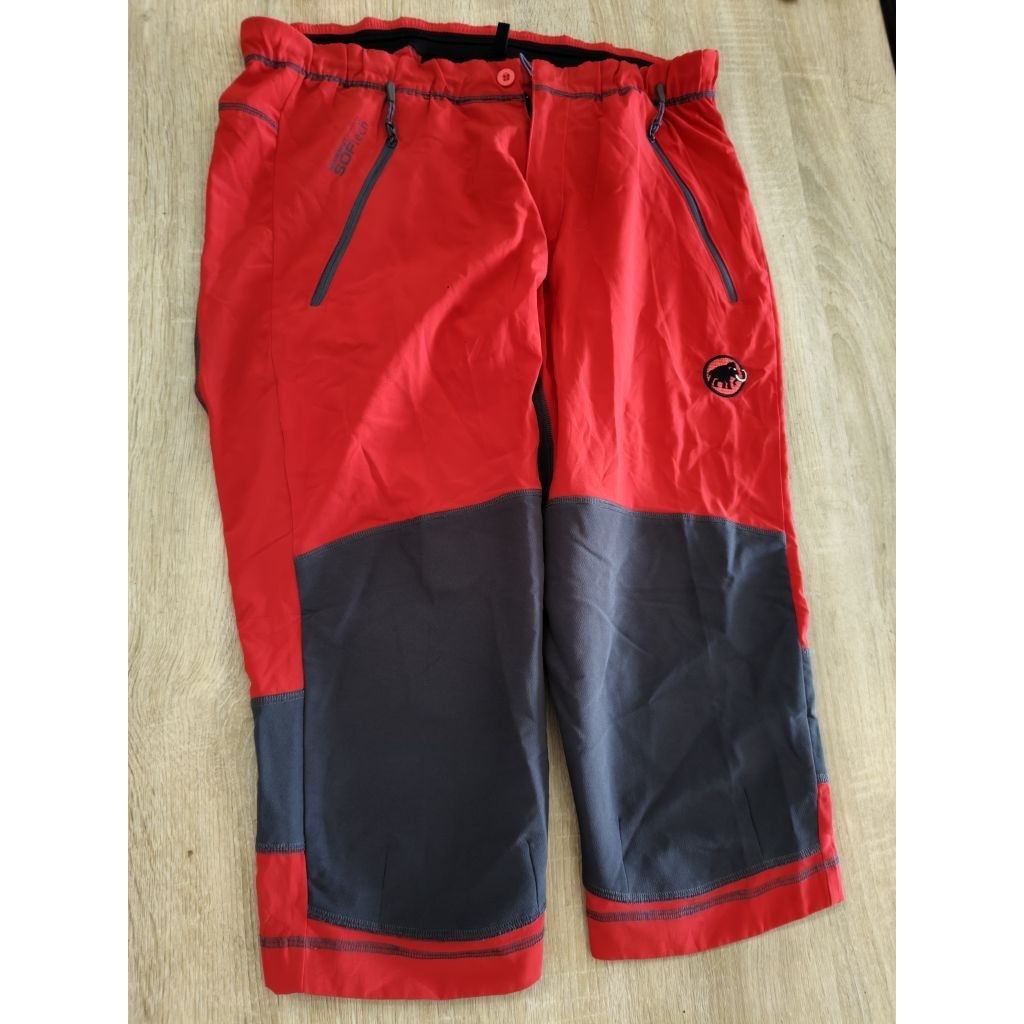 Celana Pendek Mammut Outdoor Olahraga Hiking Gunung Red Original 100%