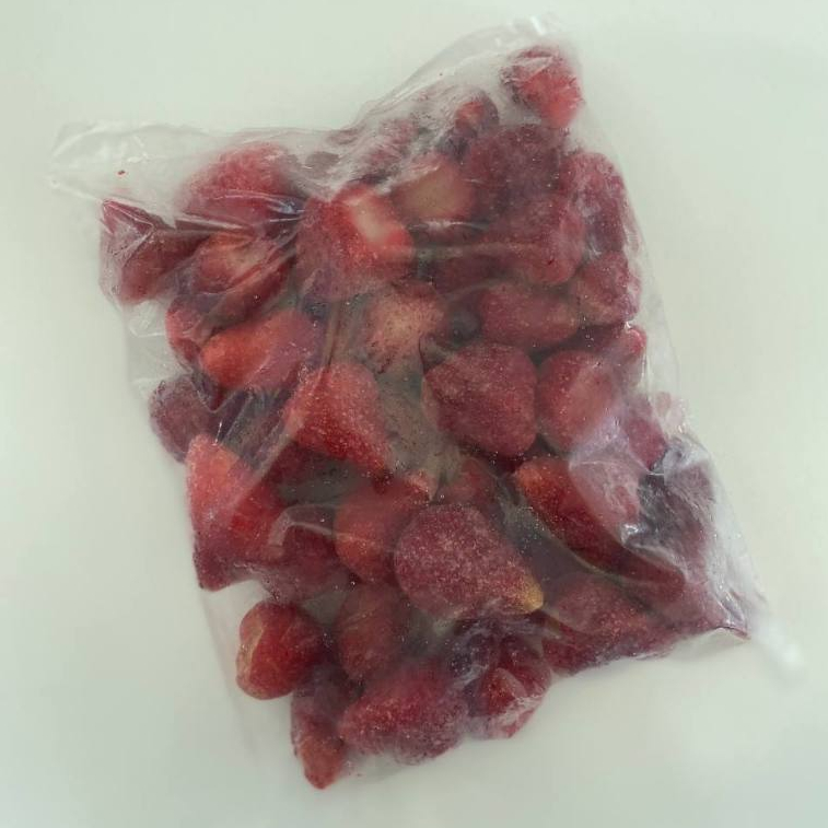 FROZEN STRAWBERRY 1KG - STRAWBERRY BEKU 1KG