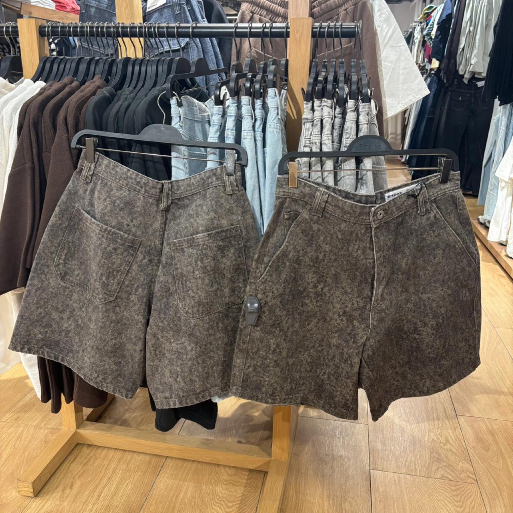 JASTIP. Jeans Pendek Bershka (MAN)