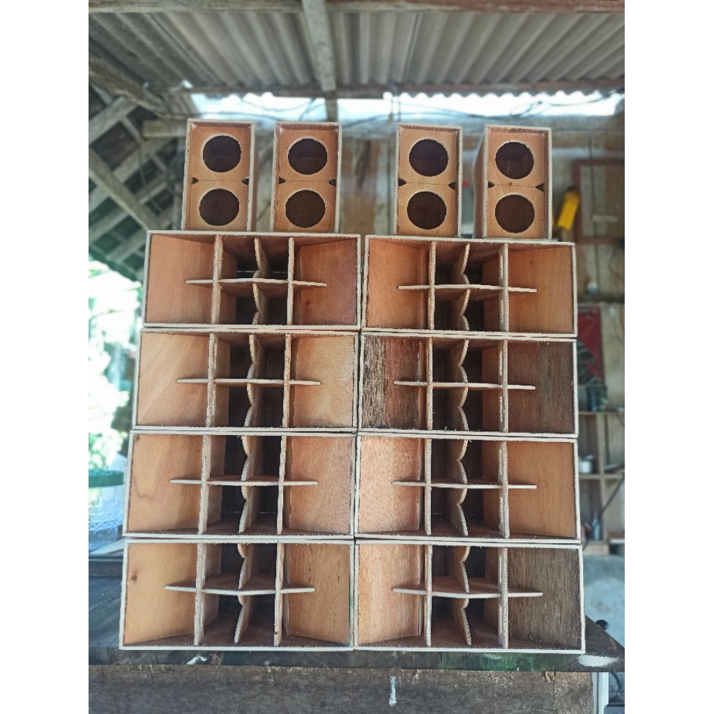 BOX CLA 3IN