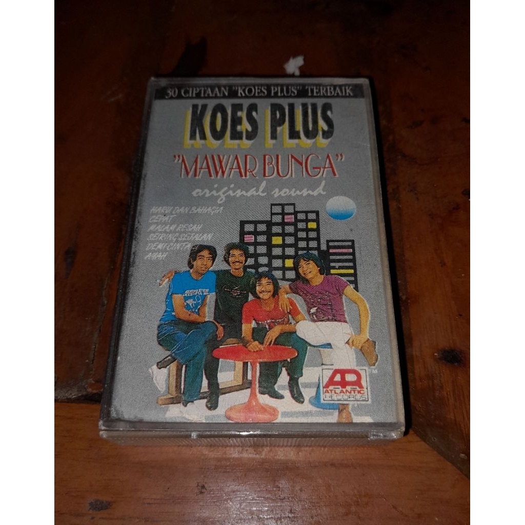 Kaset pita Koes plus