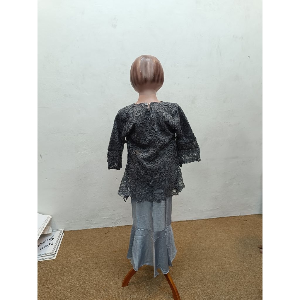 KBA - 017 - 8 | Setelan Kebaya Anak Brukat Lengan Panjang / Kebaya Kutubaru Anak / Set Kebaya Anak C