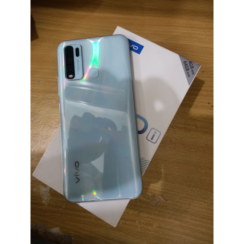 Vivo y30i 4/64gb fullset siap pakai hp android murah