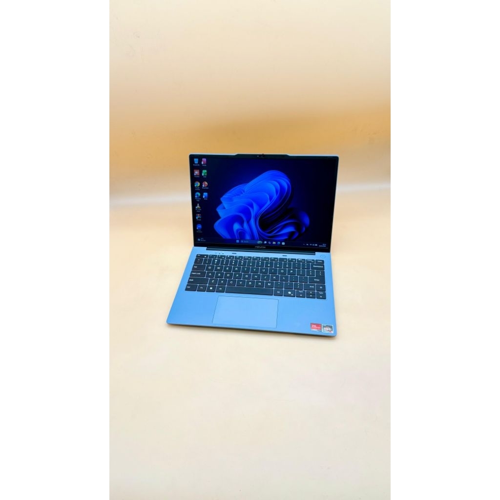 Laptop Seri Baru Advan Workmate Ryzen 5 3500U Ram 8 SSD 256 Wuxga Ips