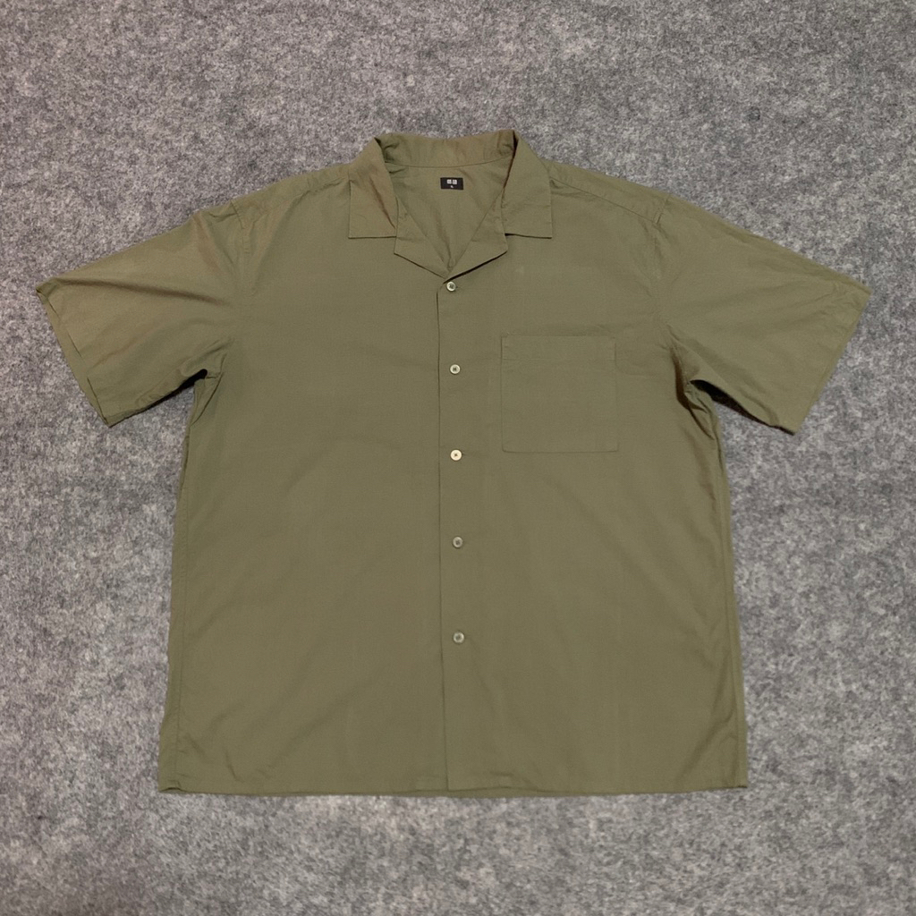 UNIQLO OPEN COLLAR SHIRT