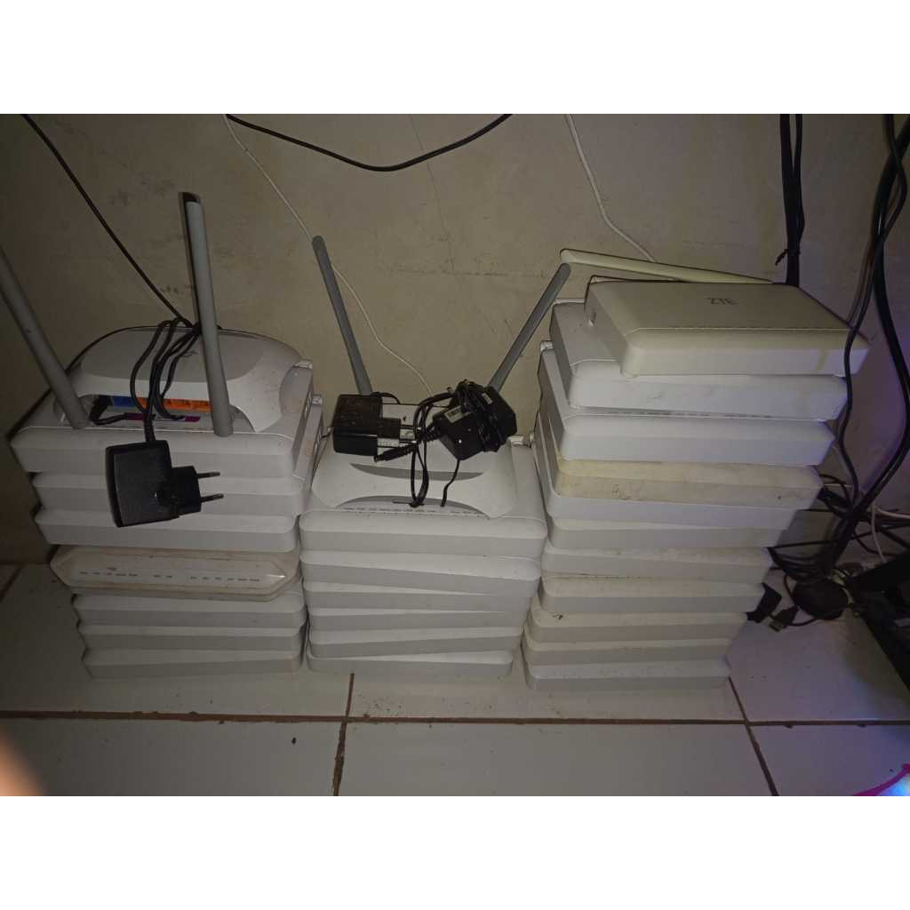 Router ONT ZTE F670L dan ZTE F679L  Bekas PON BIRU HIJAU