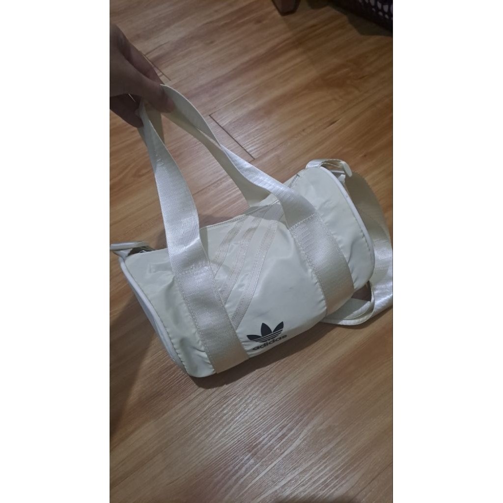 AdiDas tas selempang speedy fashion wanita