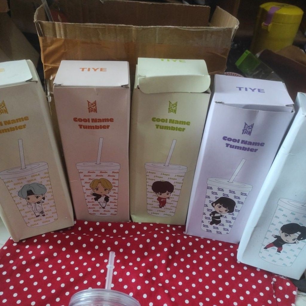 Tumbler Tinytan tumbler BTS 500ML