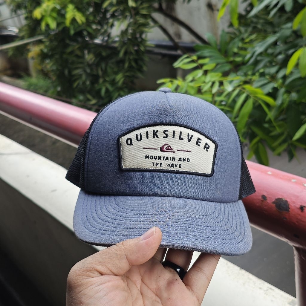 Topi Quiksilver Riding Around Trucker Cap Navy Original - Good Condition Size 56