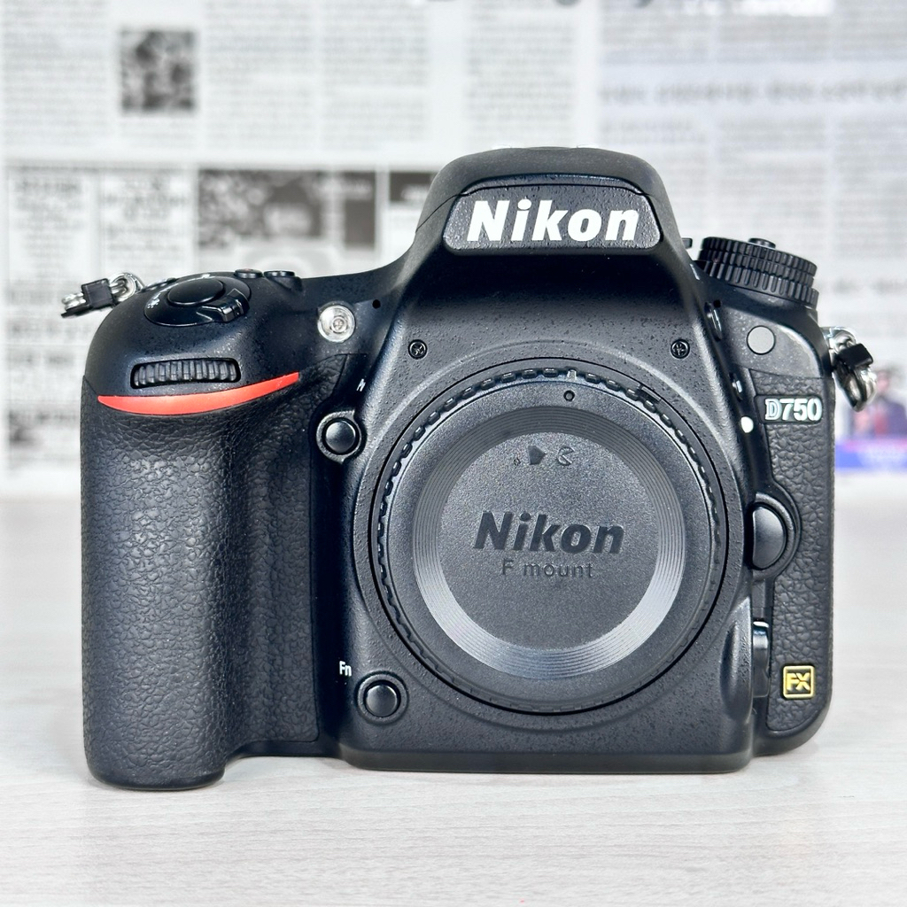 Nikon D750 non WIFI Body Only