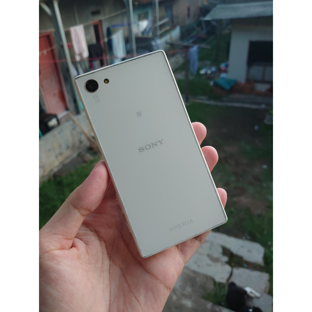 Sony Xperia Z5 Compact global