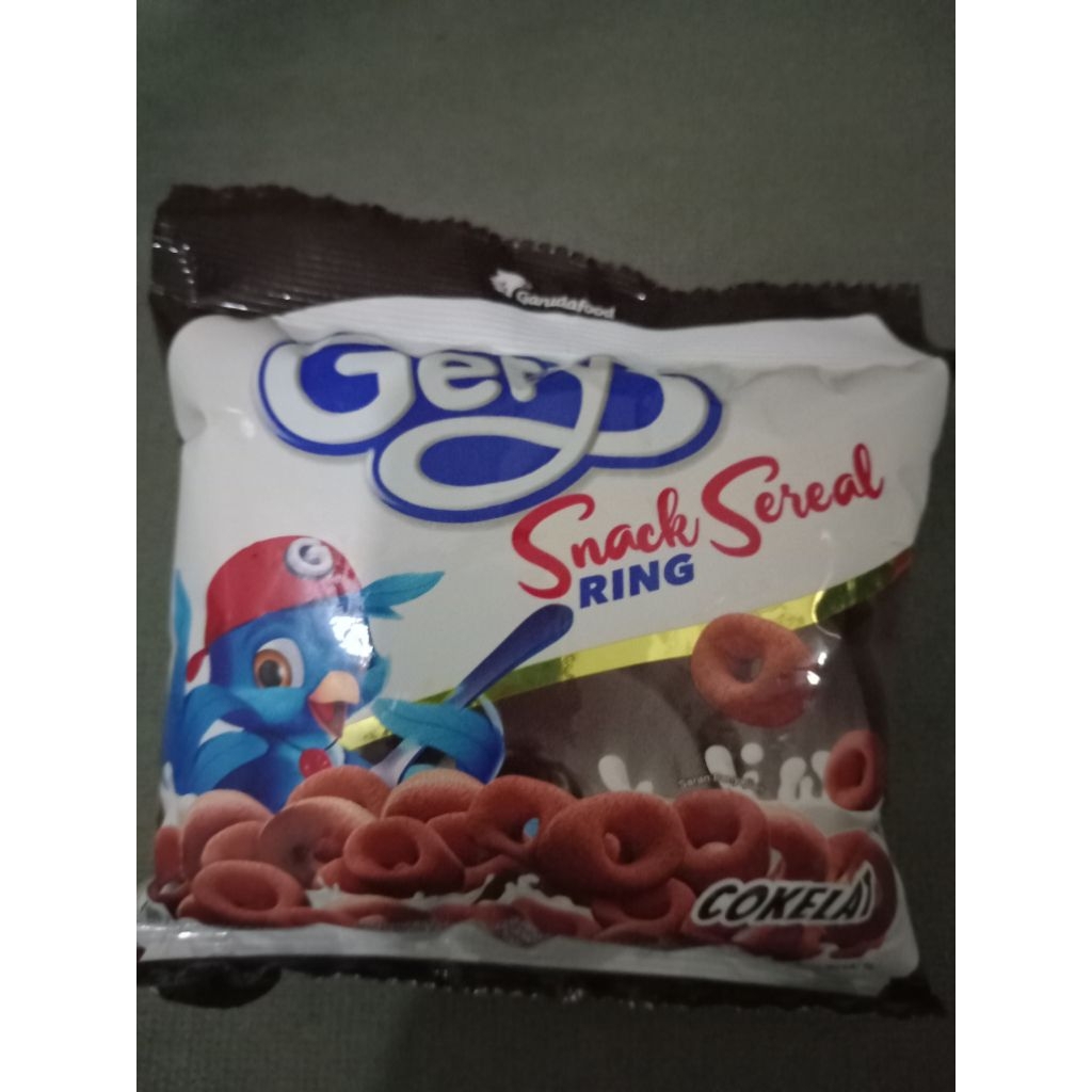 gery snack sereal ring cokelat