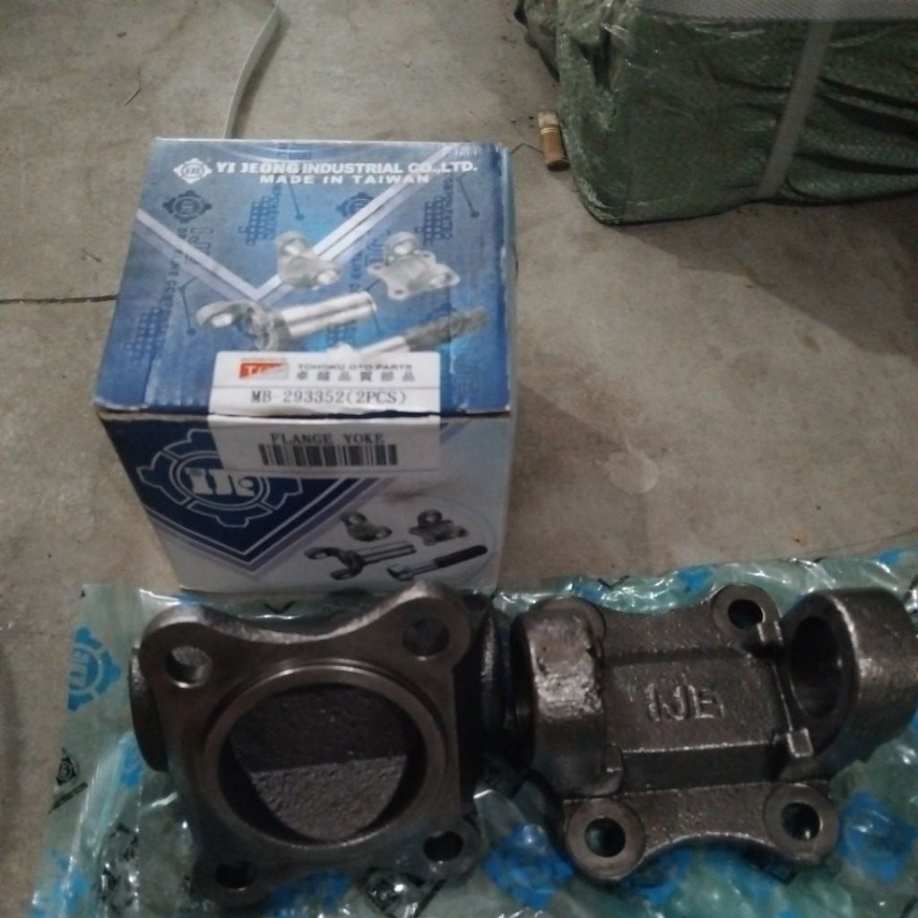 Flange Yoke Flange joint Tapak Kuda PS120 Yoke propeller shaft Flange Mitsubish PS120 TOP