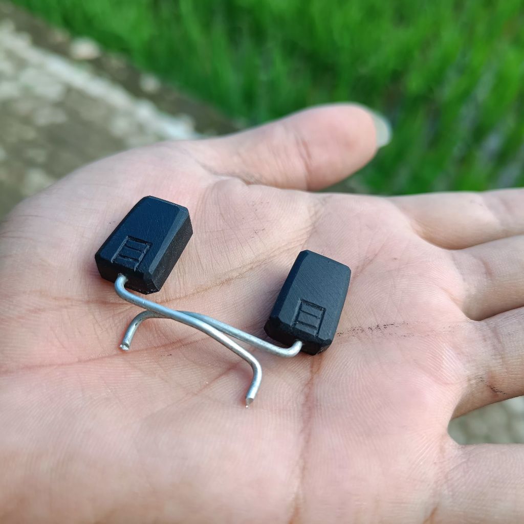 spion GIGA miniatur truk plastik v2