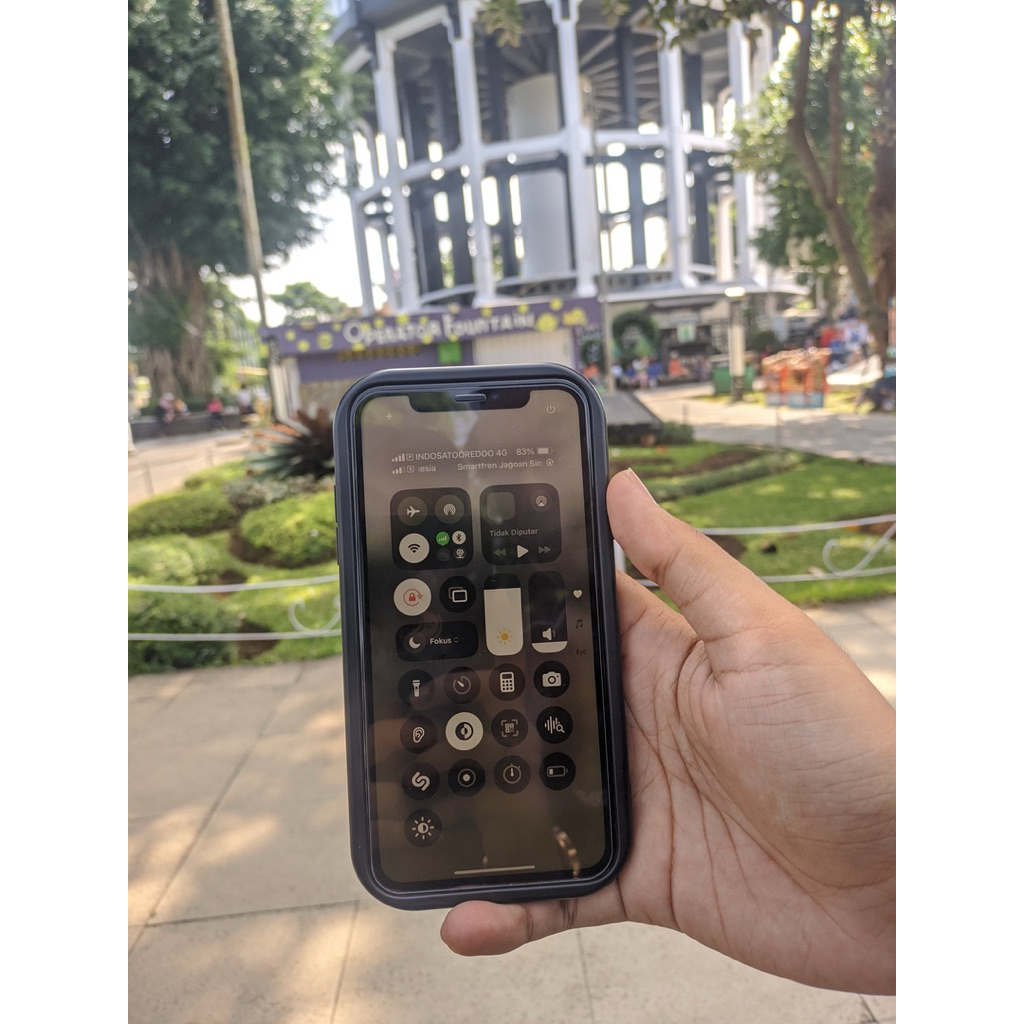 Iphone XR 256GB Black Inter (IM3, Smartfren, XL, 3) Sinyal Aman Permanen.
