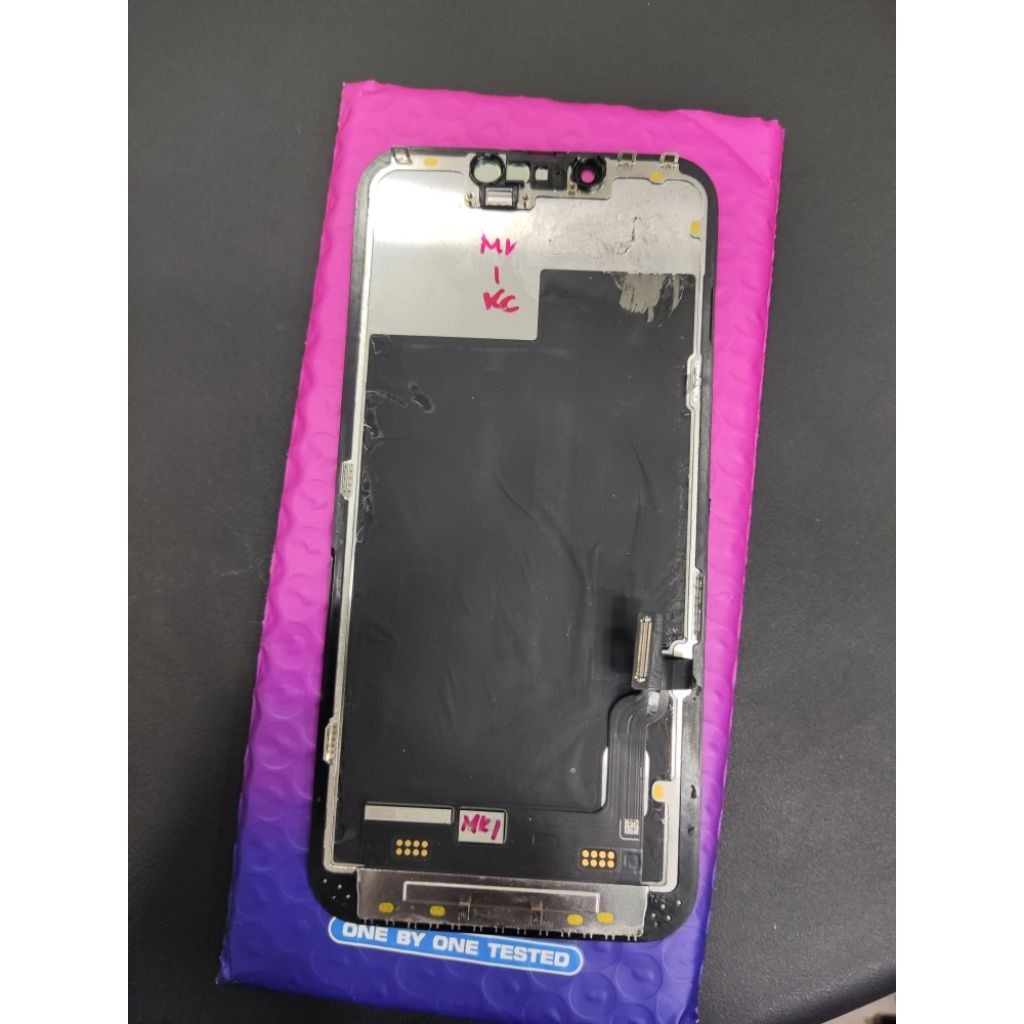 LCD iPhone 13 Original Copotan Minus