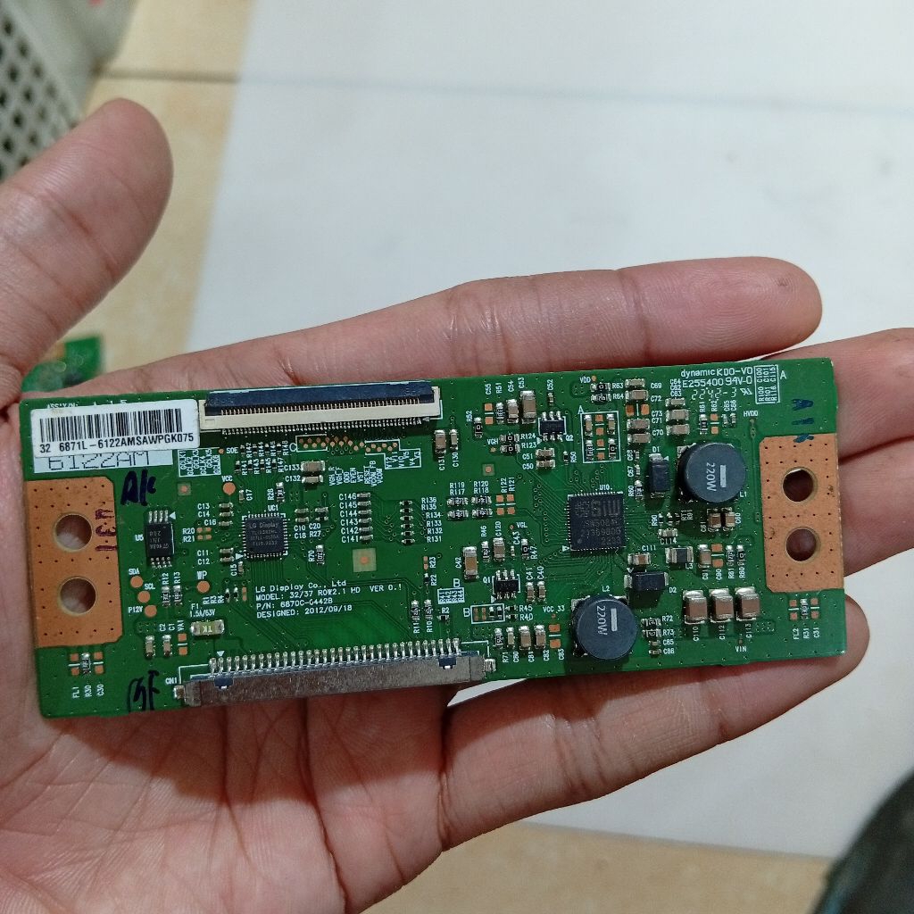 TCON TV LG 32LN541B