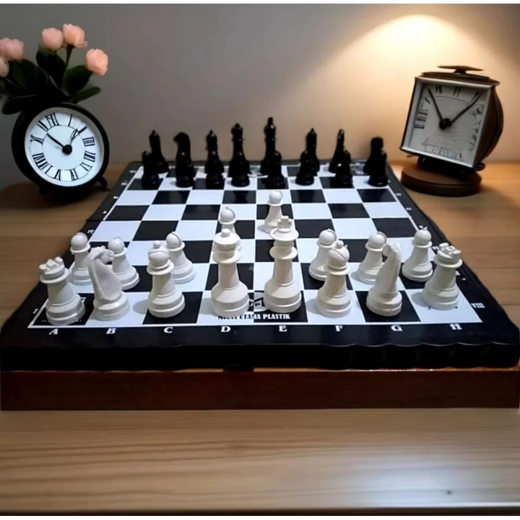Papan Catur Plastik Ukuran Besar XL JUMBO - Chess Board Games PALING BESAR
