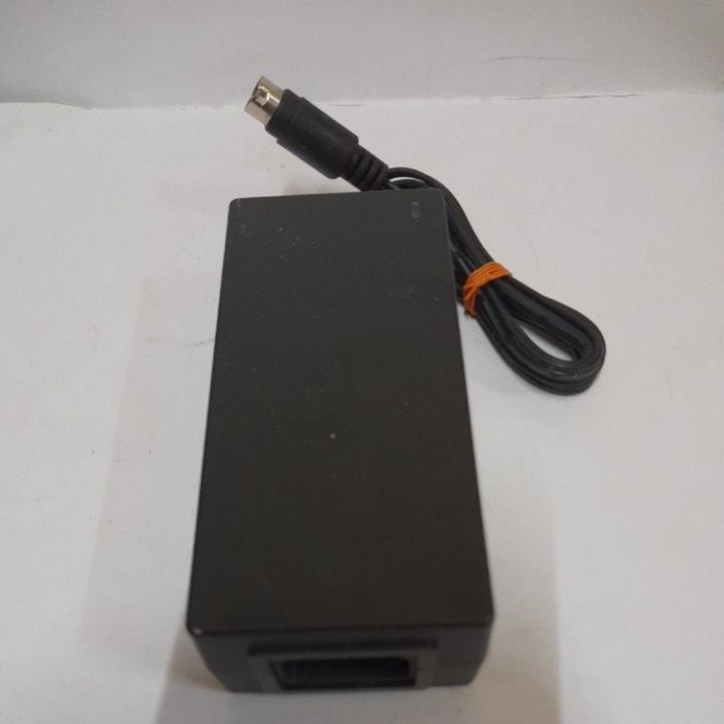 ADAPTOR  MOSO  MODEL MSA-Z3330IC12.0-48W-Q OUTPUT 12V-3.33A