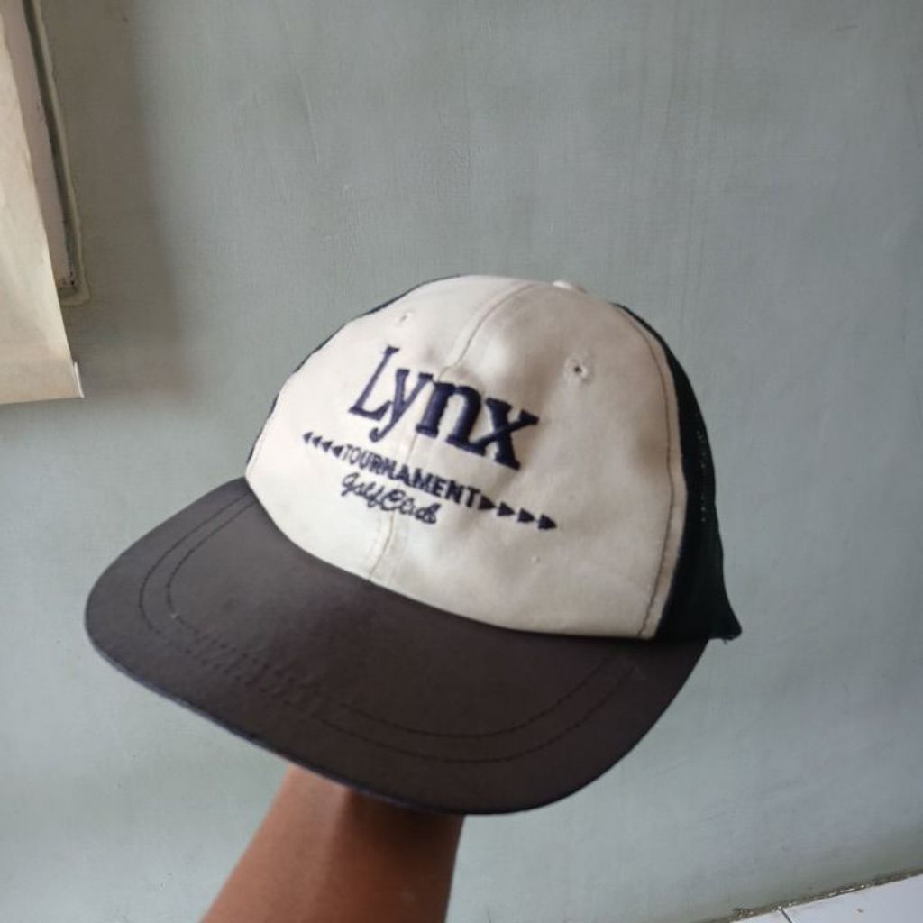 topi lynx