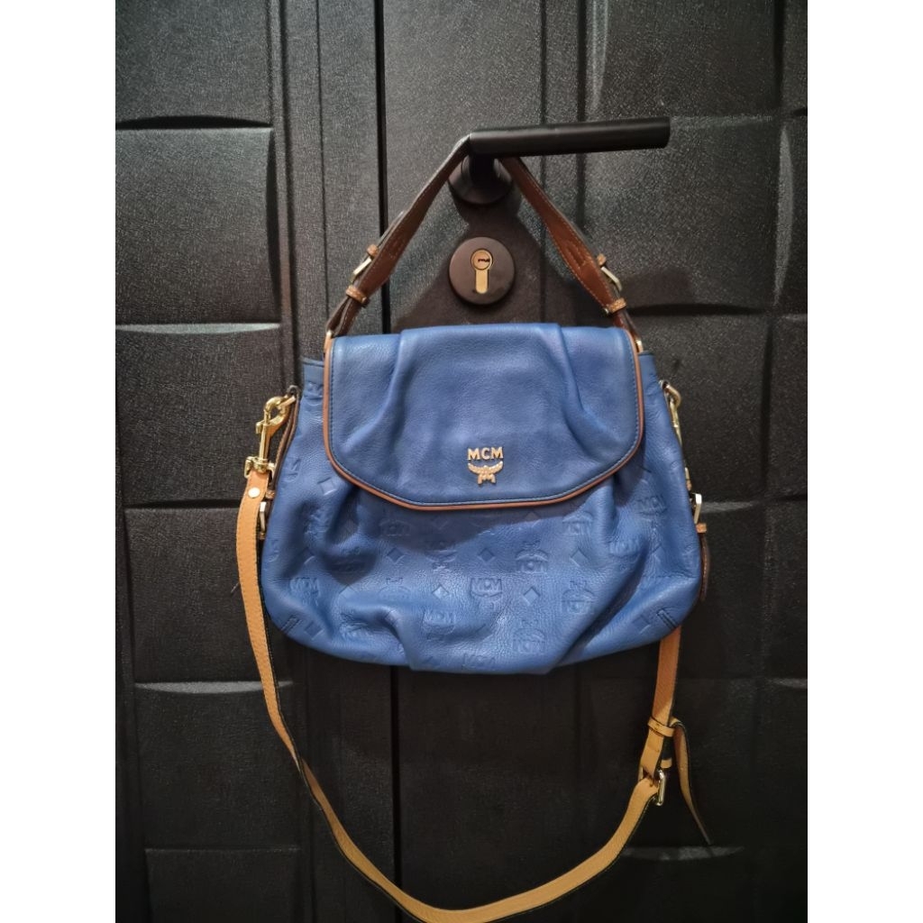 Tas kulit shoulder sling MCM