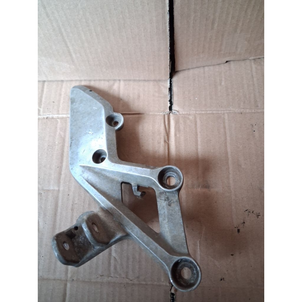 Step depan cbr k45 ori second