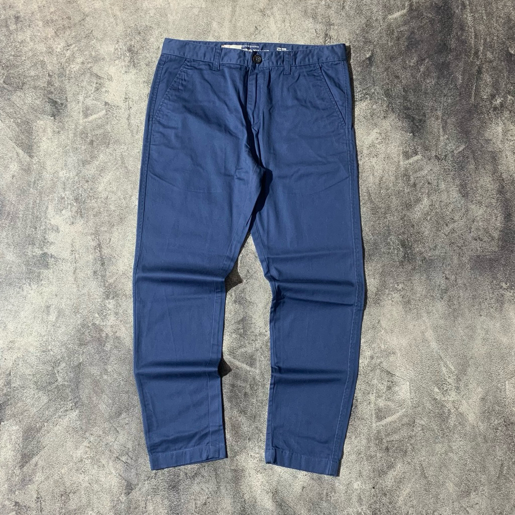 CHINOS PANTS GIORDANO