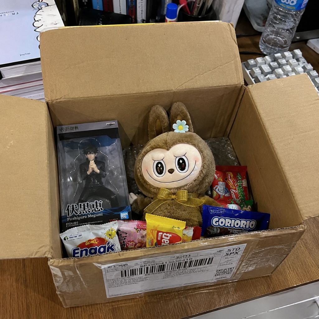 Mystery Box Random 5 Ribu(Figur anime,Boneka labubu, HP, Mainan, dll)