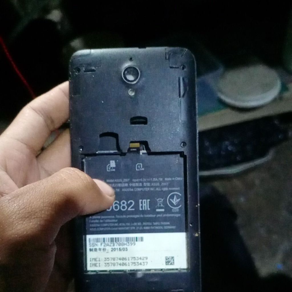 lcd asus Z007