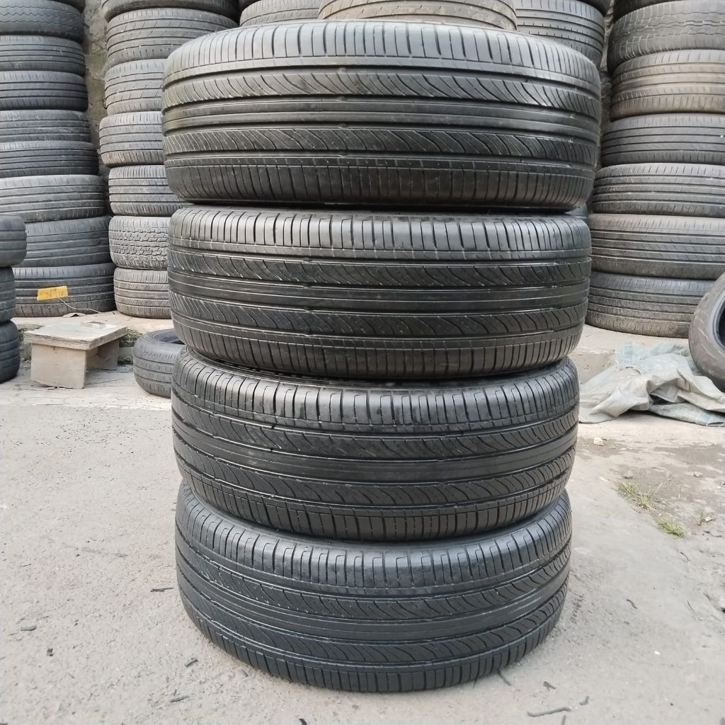 Ban Gt Champiro Ecotec 205/50R17