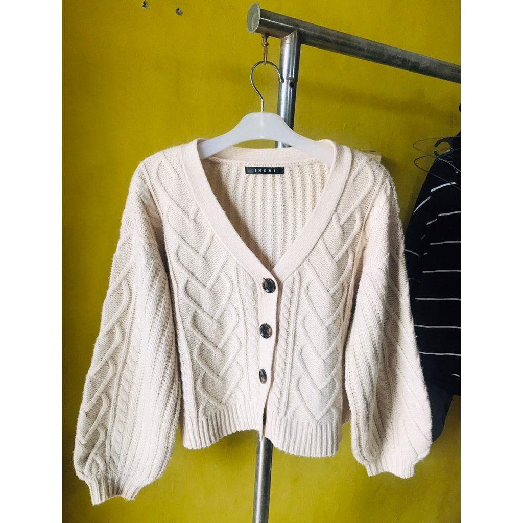 CARDIGAN RAJUT LENGAN BALON INGNI